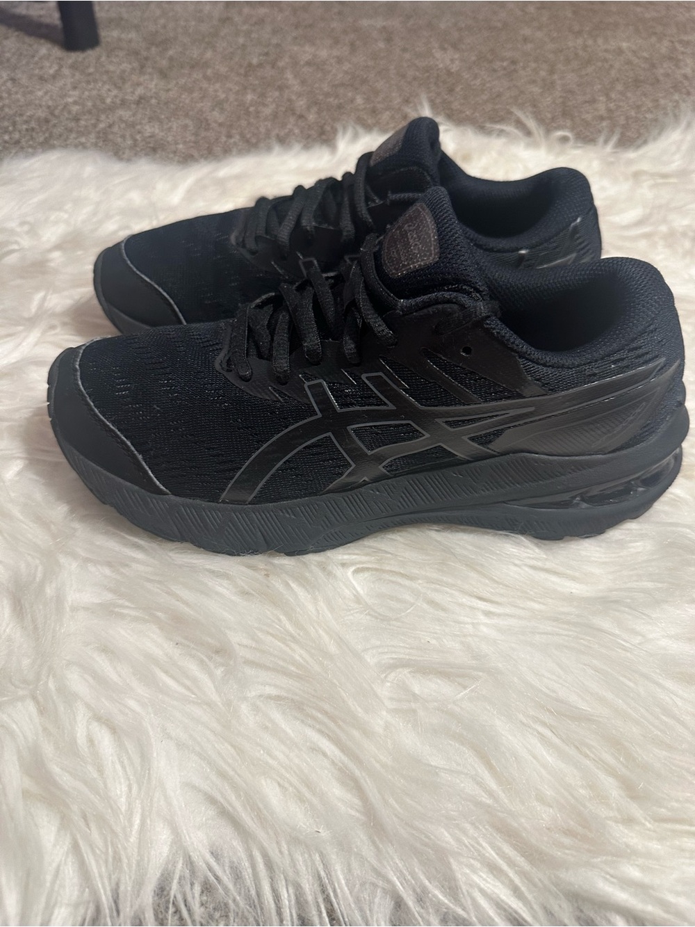 Asics Men's All-Black Athletic Running Shoes